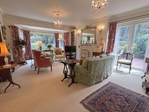 Photo 11- click for photo gallery